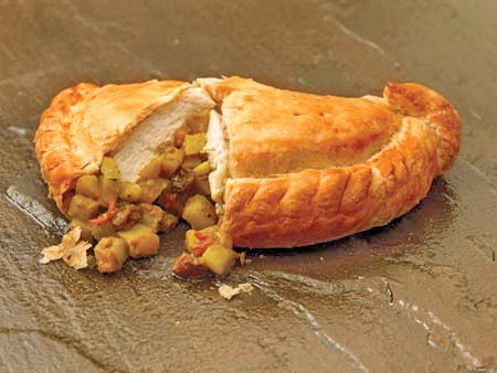 Crantock Bakery: Chicken pasty