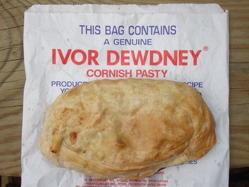 Ivor Dewdney pasty with bag